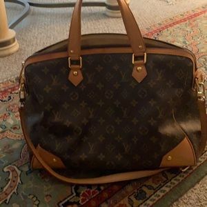Louie vuttion excellent condition